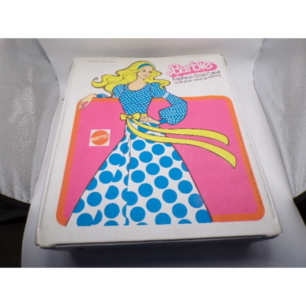 Vintage 1973 Barbie Fashion Doll Case Mattel White Vinyl Polka Dot Dress Graphic